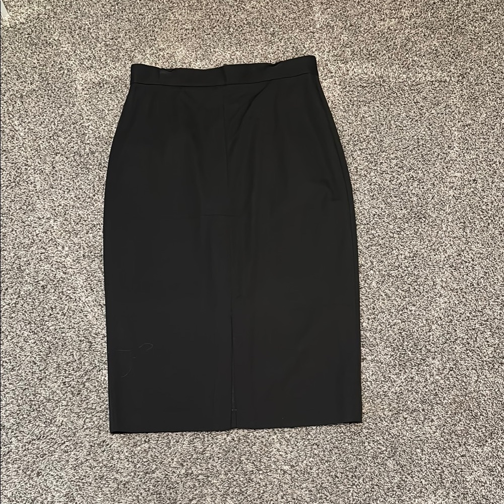 Elegant Black Pencil Skirt